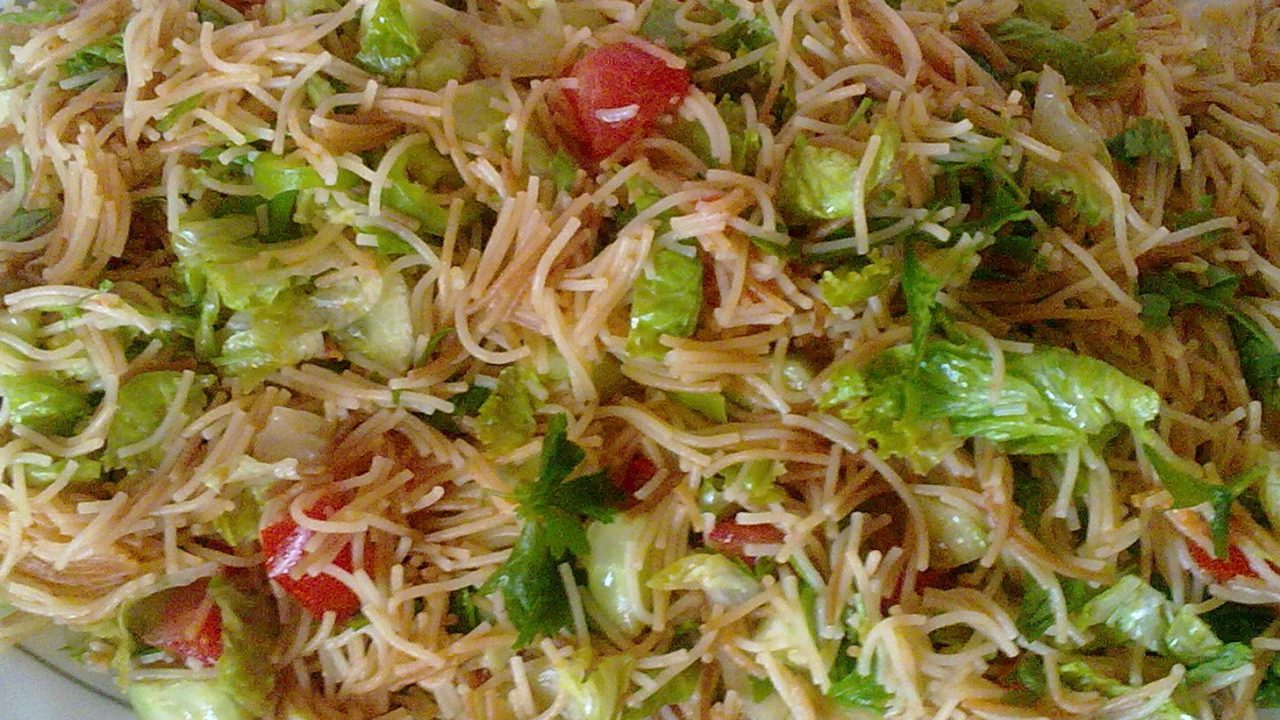 Şehriye Salatası Tarifi