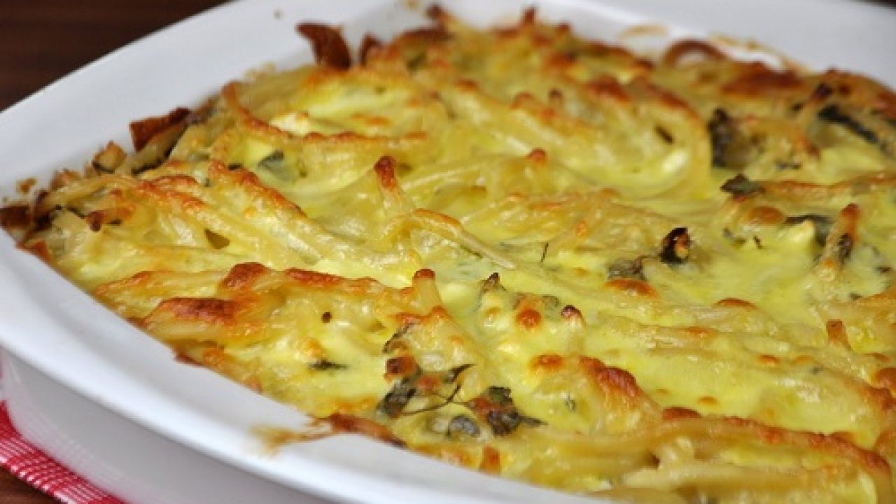 Fırında Peynirli Makarna Tarifi