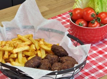 Geleneksel Kuru Köfte Tarifi