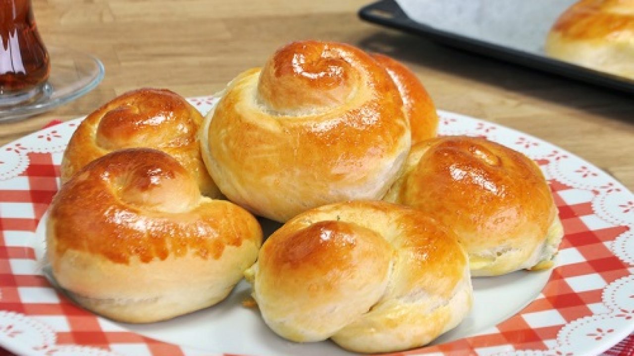 Gül Şeklinde Pamuk Poğaça Tarifi