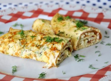 İki Peynirli Omlet Tarifi