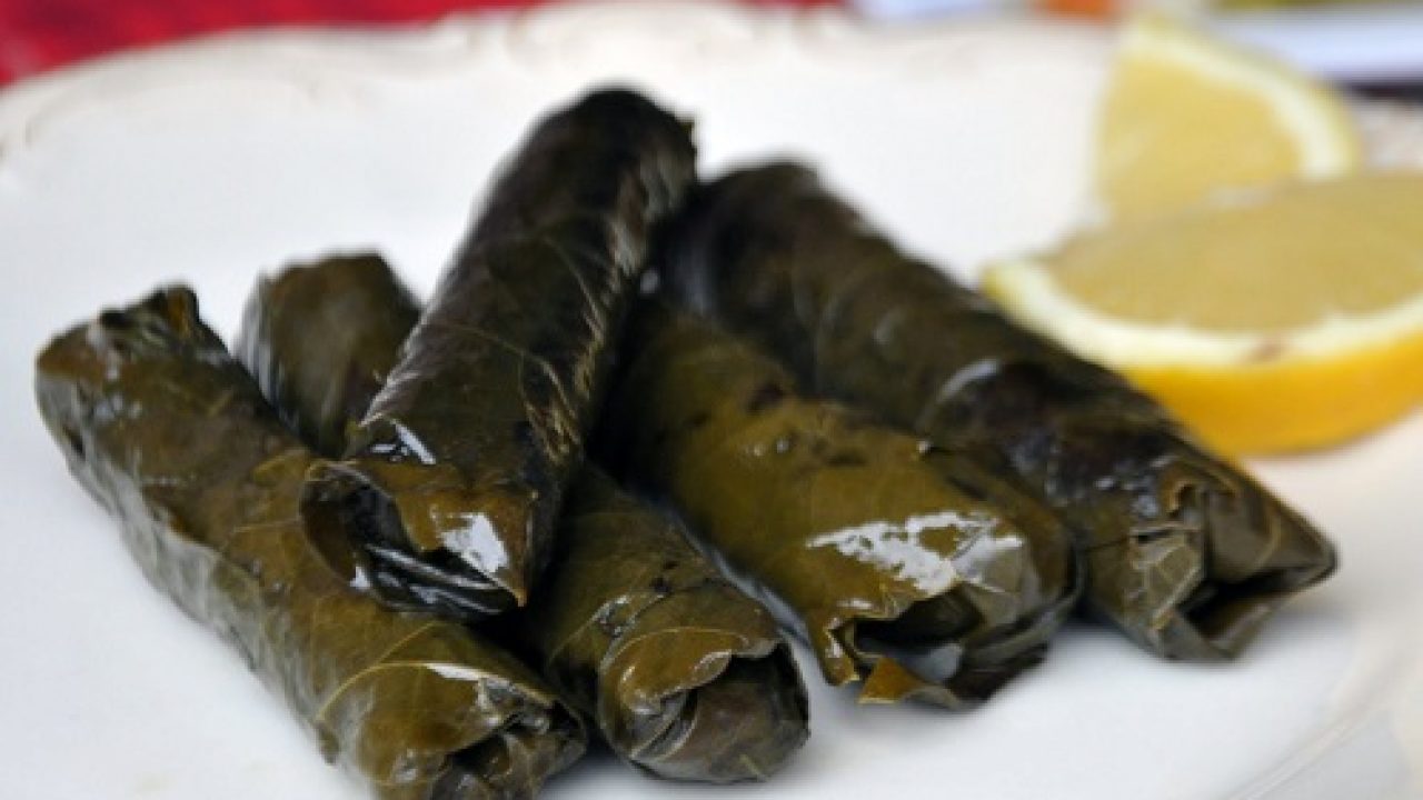 Zeytinyağlı Yaprak Sarması Tarifi