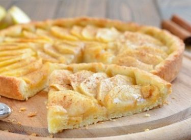 Çok Kolay Elmalı Tart Tarifi