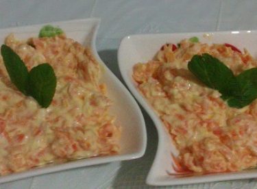 Kolay Havuçlu Kereviz Salatası Tarifi