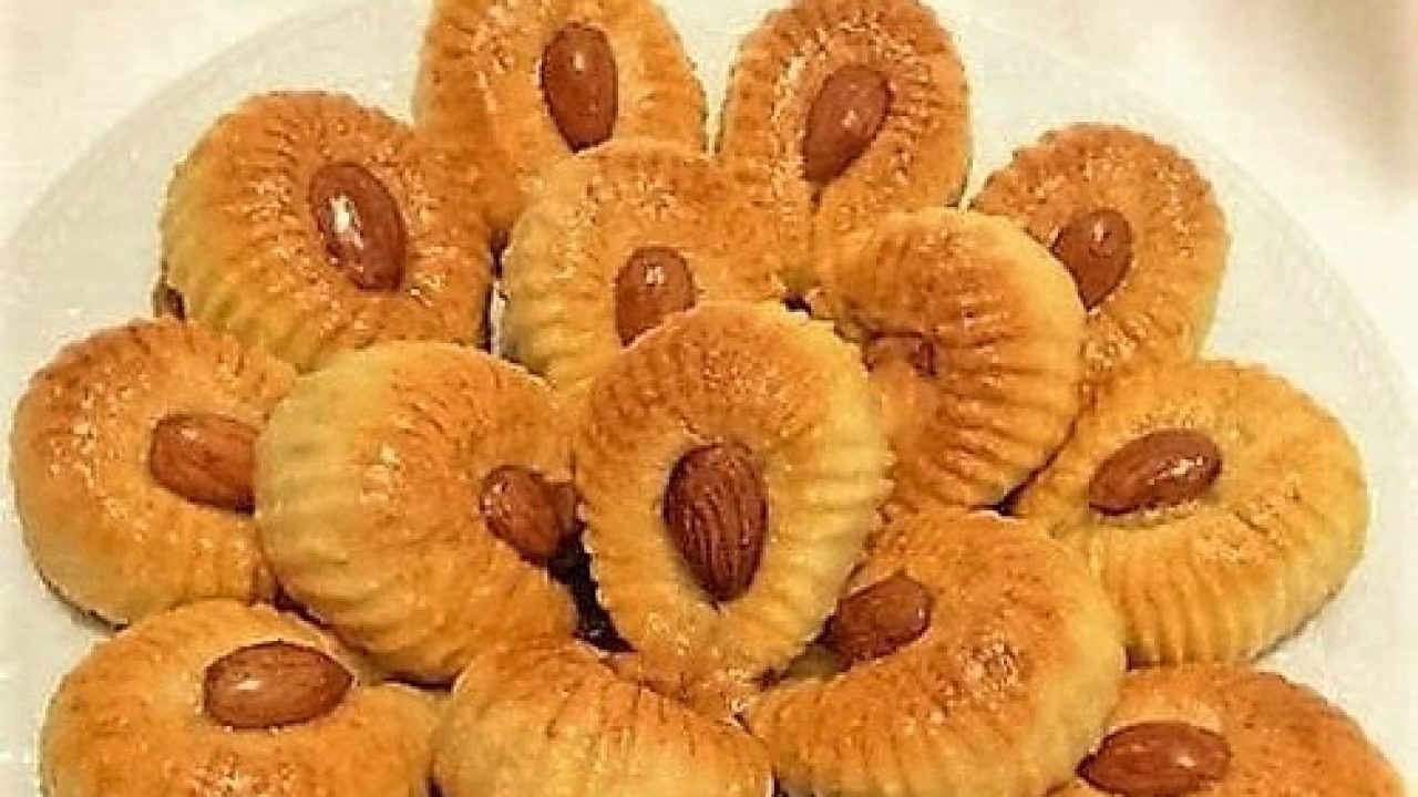 Lezzetli ve Kolay Tarak Tatlısı Tarifi