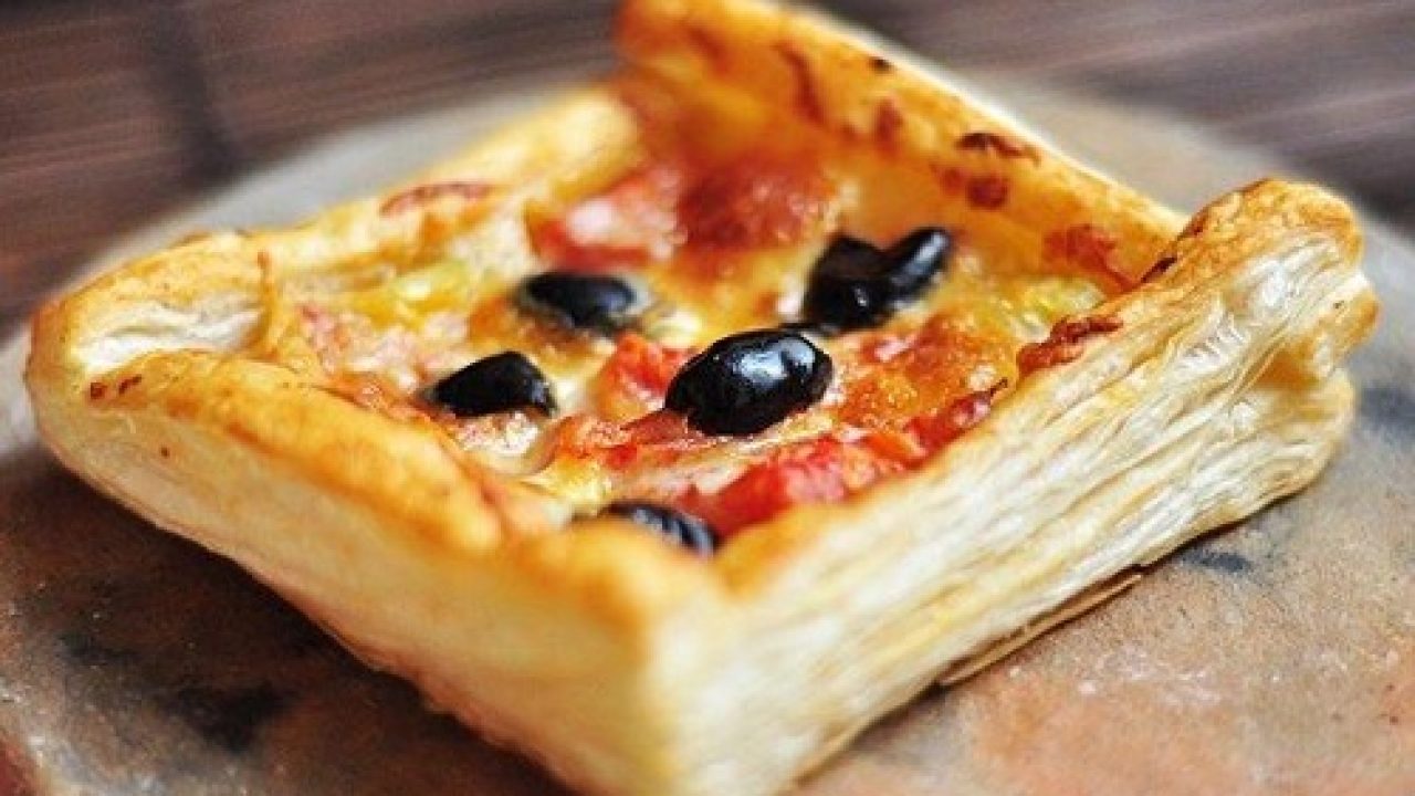 Milföy Hamurundan Pizza Tarifi