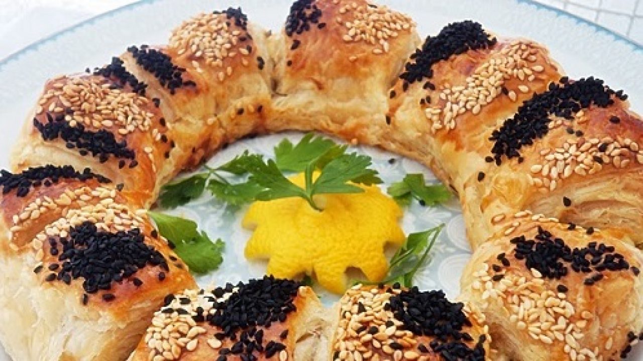 Örgülü Simit Tarifi