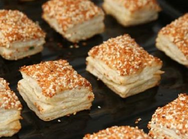 Simit tadında milföylü börek tarifi