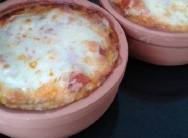 Güveçte Soslu Köfte Tarifi