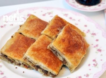 Yumurtalı Kıymalı Tepsi Böreği Tarifi