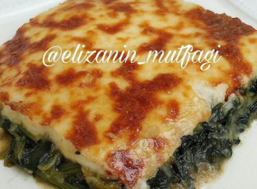 BEŞAMELLİ ISPANAK