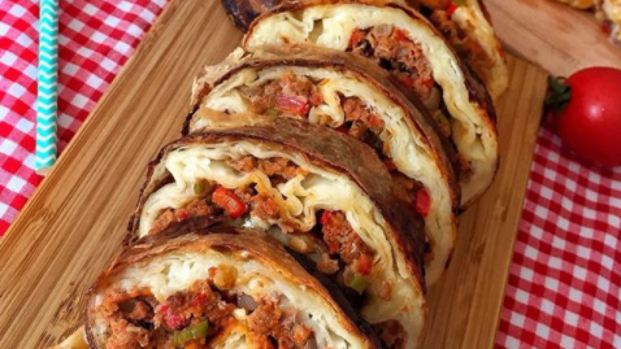 LAHMACUN BÖREK