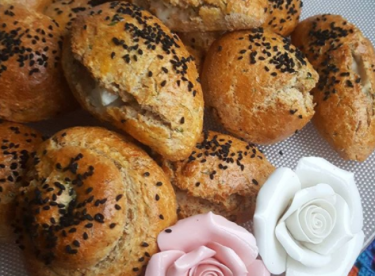 ZEYTİNYAĞLI_DERE OTLU POĞAÇA