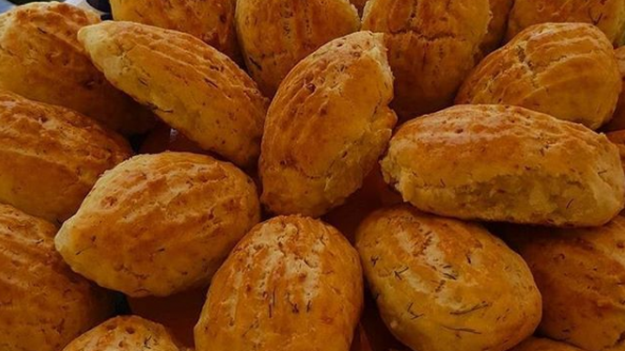 Dereotlu poğaça