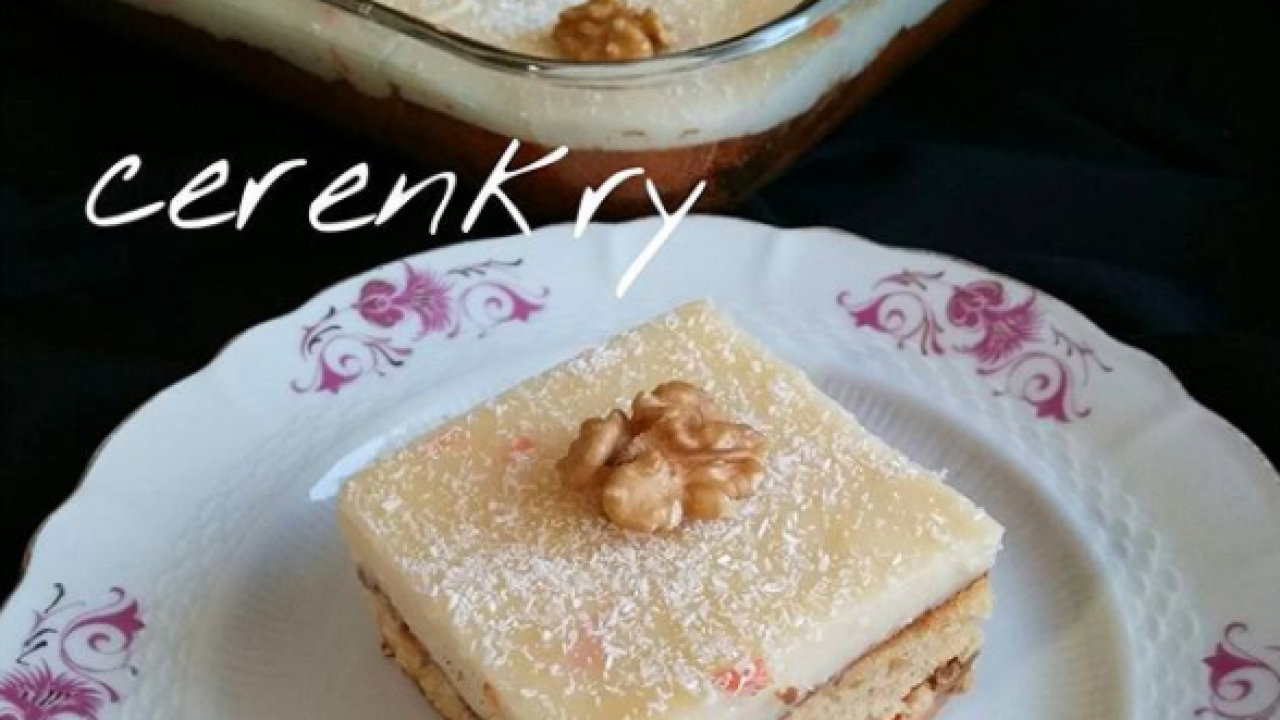 HAVUÇLU KREMALİ KEK