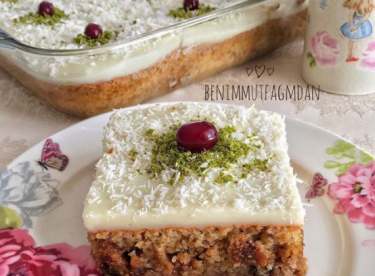 İncirli Kremalı Kahveli Kek