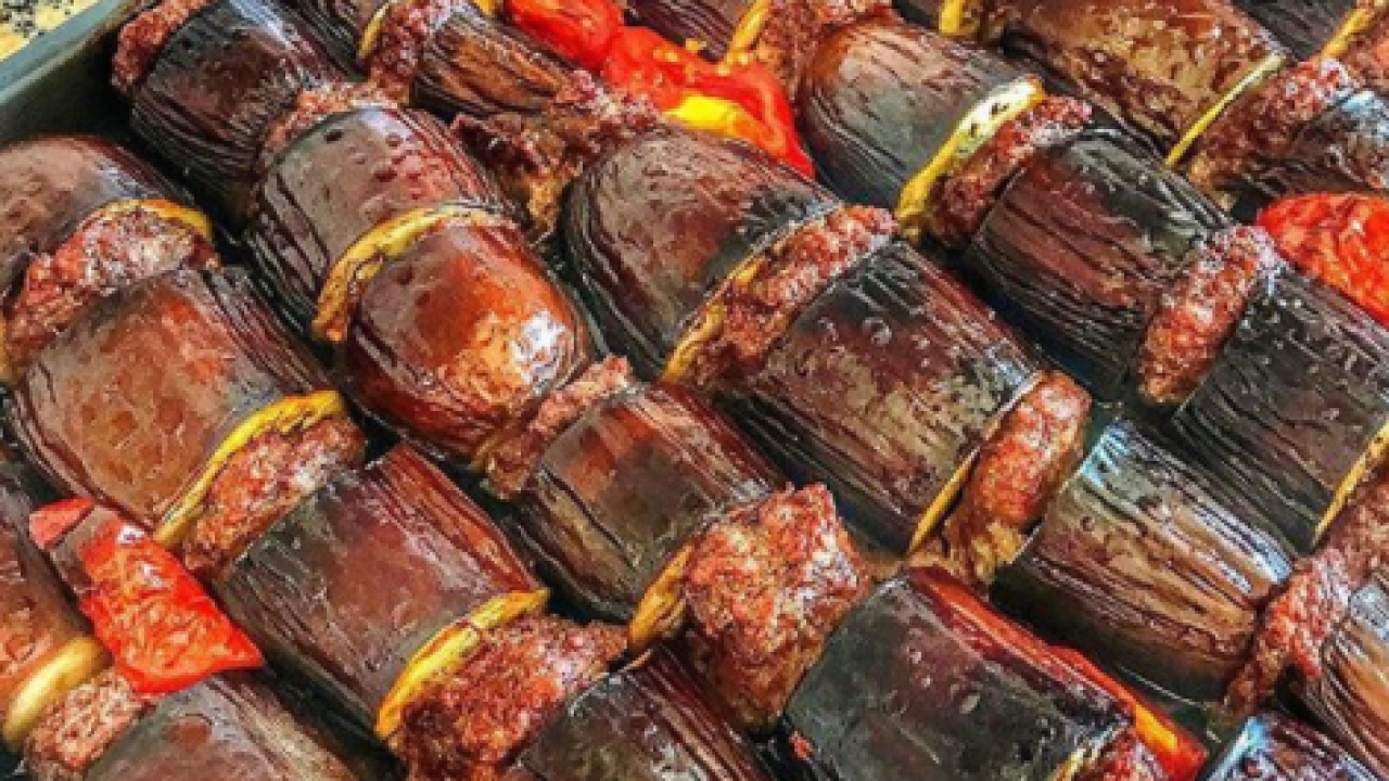 URFA TEPSİ KEBABI
