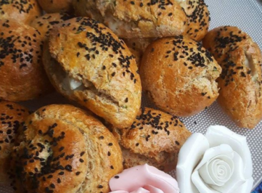 ZEYTİNYAĞLI_DERE OTLU POĞAÇA