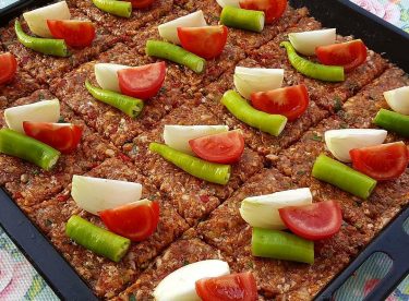 Tepsi Kebabı Tarifi