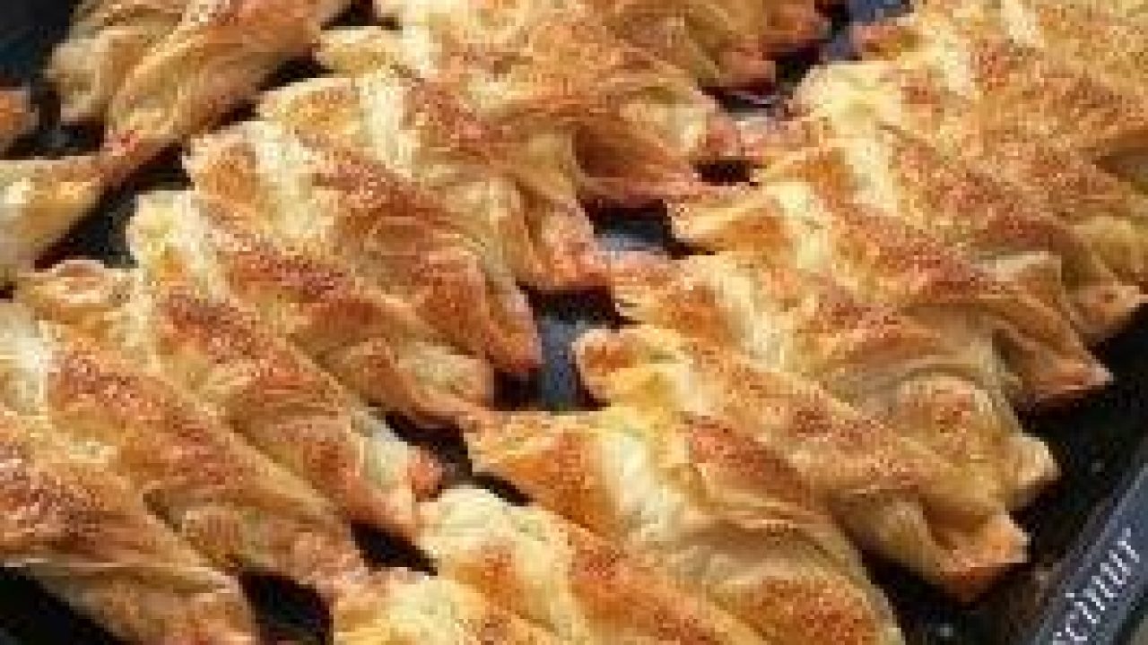 Hazır yufkadan çıtır börek tarifi Nefis Yemek Tarifleri