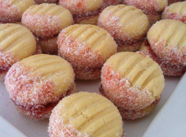 Marmelatlı Pastane Kurabiyesi