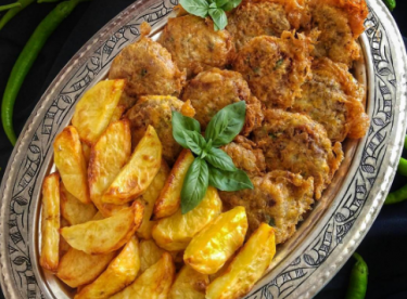 SAÇAKLI VEYA PİRİNÇLİ KÖFTE