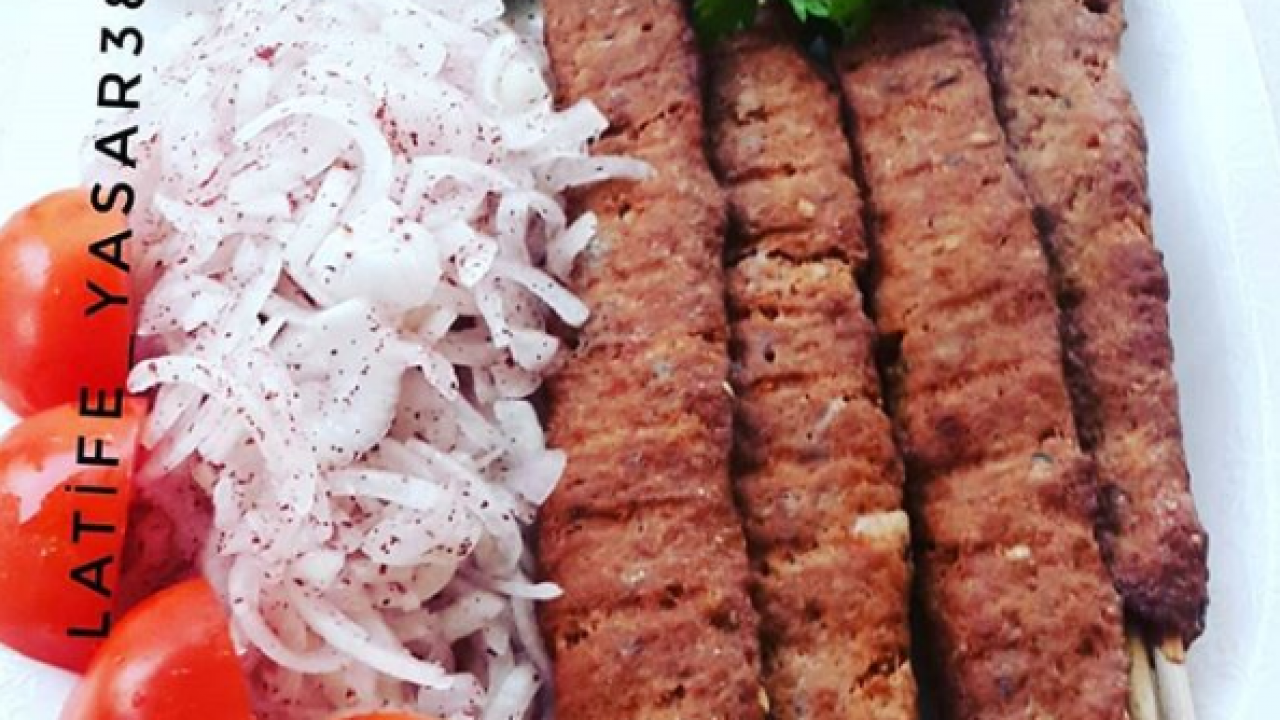 Ev yapımı Adana kebap Nefis Yemek Tarifleri