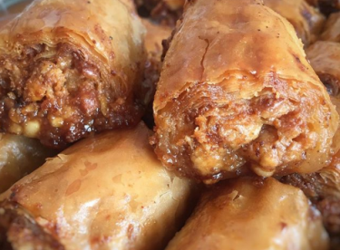 FINDIKLI RULO BAKLAVA