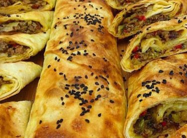 KIYMALI KOL BÖREĞİ