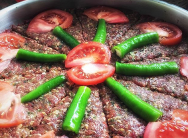 Tepsi Kebabı