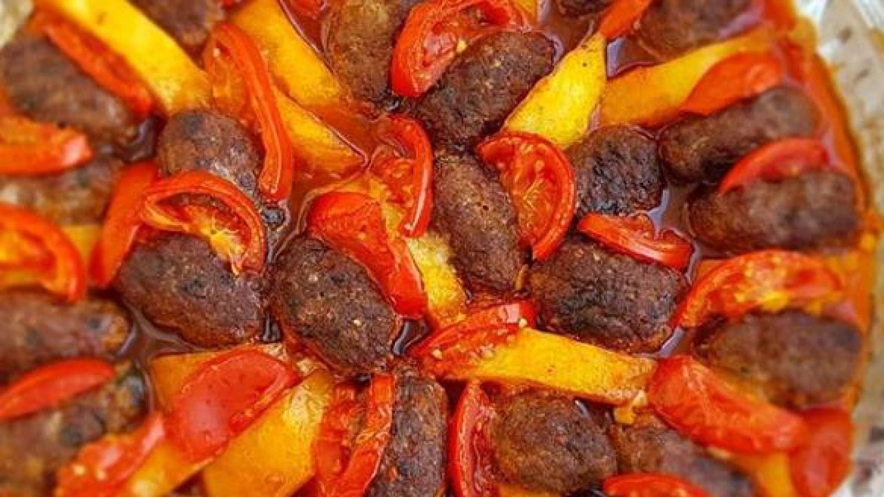 İZMİR KÖFTE