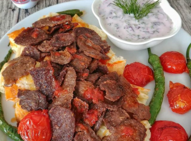 EV YAPIMI İSKENDER TARİFİ