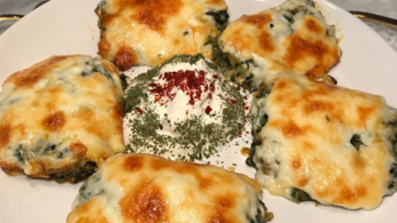 FIRINDA BEŞAMEL SOSLU ISPANAK YEMEĞİ TARİFİ