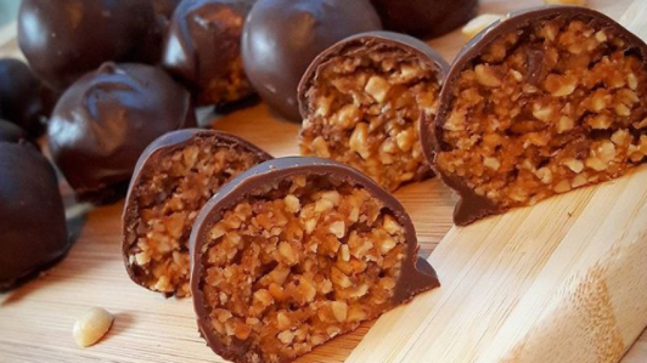 Yer Fıstıklı Çikolata toplar Nefis Yemek Tarifleri