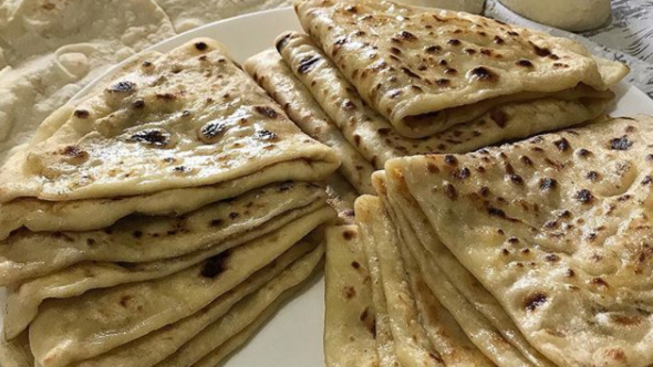 Çökelekli gözleme