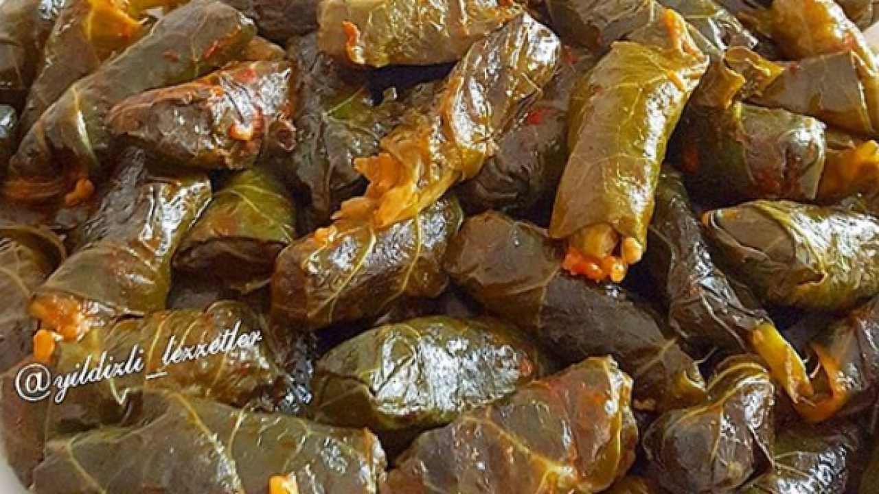 KARA LAHANA SARMASI