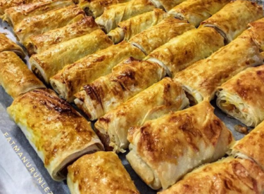 KIYMALI BÖREK