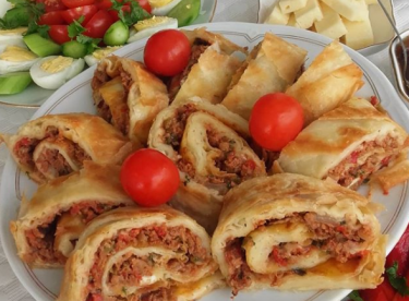 Lahmacun Böreği