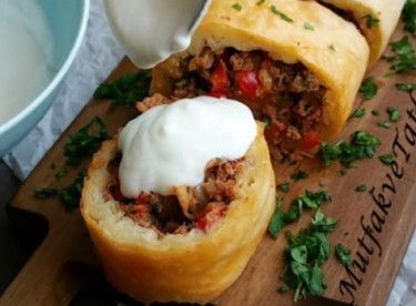 Lahmacun Böreği