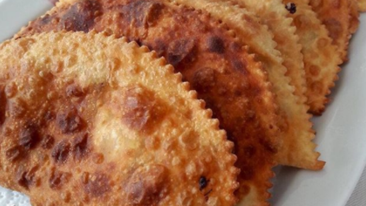 ÇİĞ BÖREK