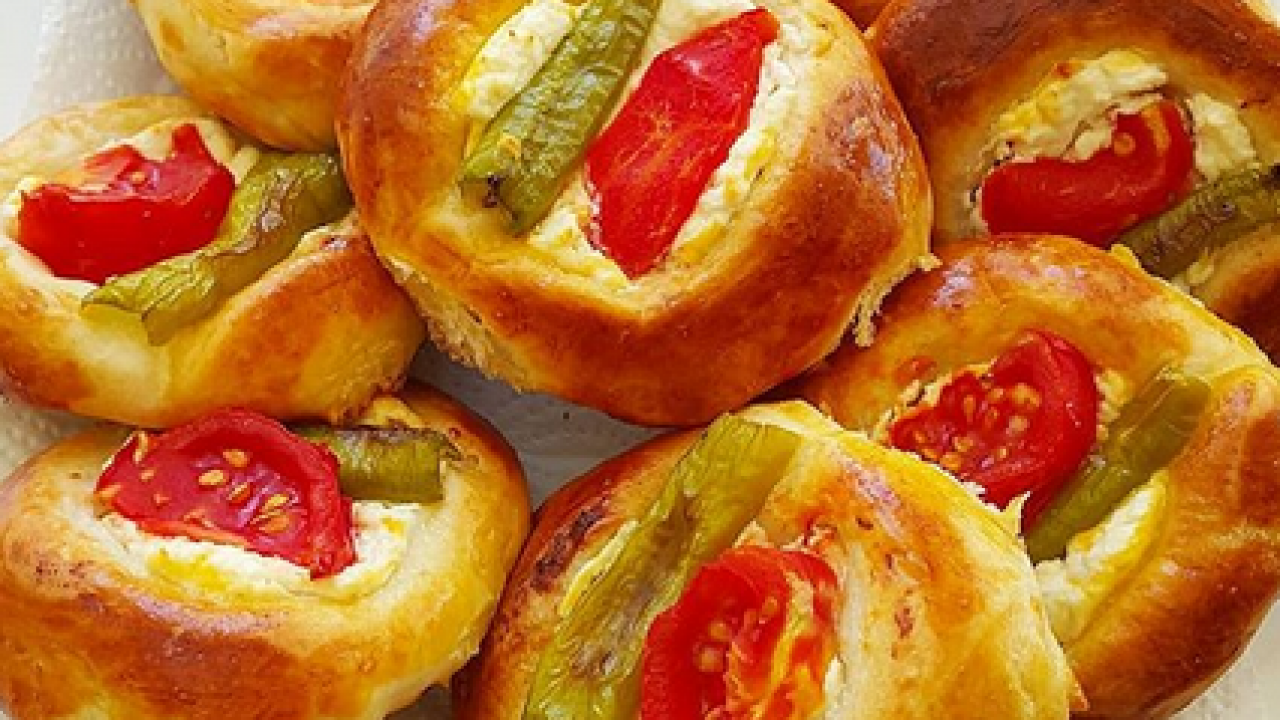 POĞAÇA-PİZZA