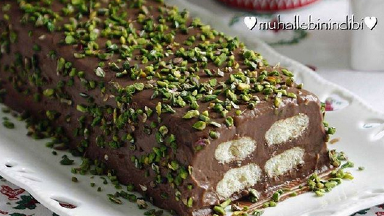 ÇİKOLATALI KEDİ DİLİ PASTASI