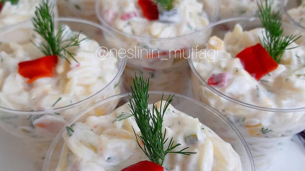 ŞEHRİYE SALATASI