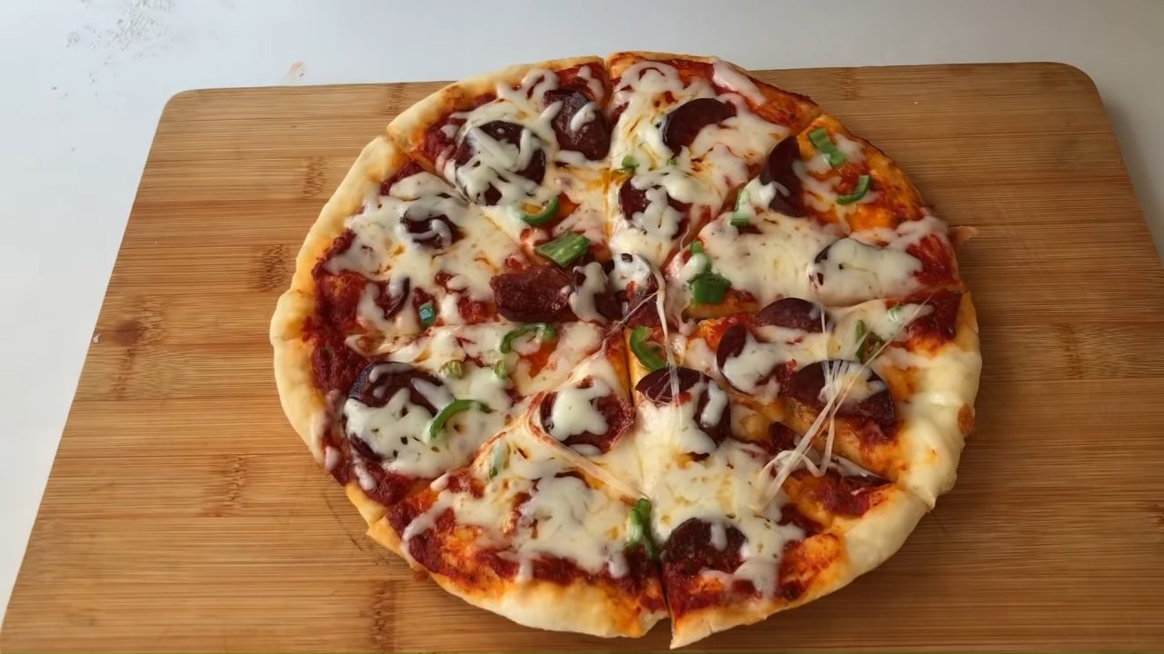 NEFİS PİZZA TARİFİ